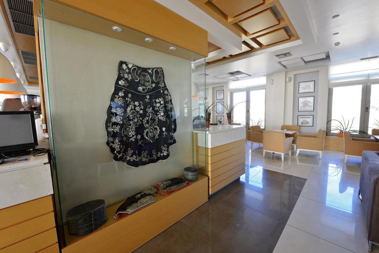 Jolly Hotel Lezhe Exterior photo